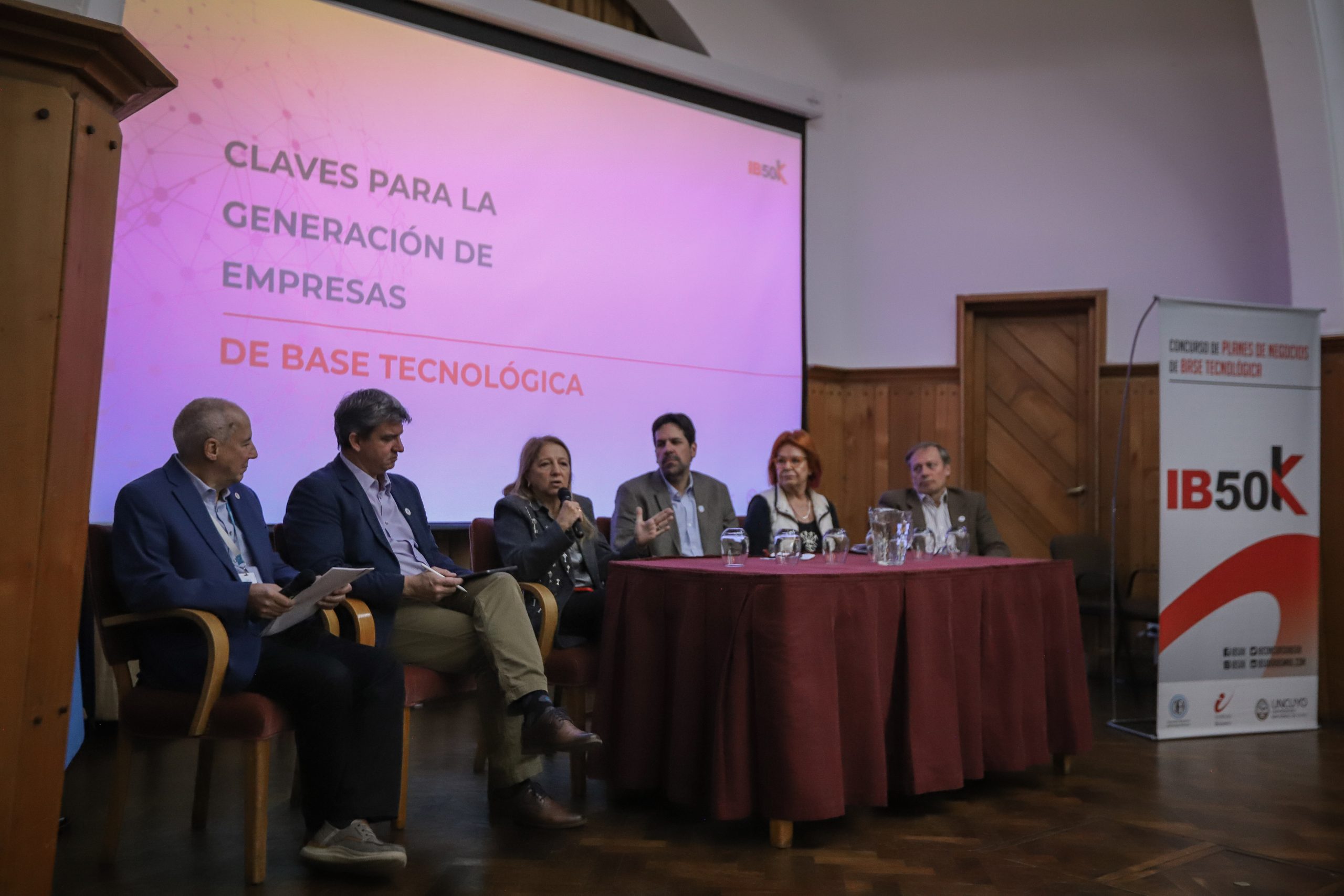 Construir empresas desde la ciencia: el Balseiro invita a una charla para emprendedores